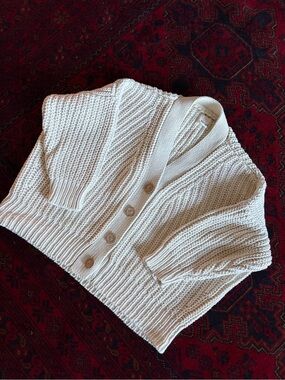 Babaa No.18 Cardigan in Natural